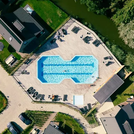 5a Op Recreatiepark De Wielen Chalet *